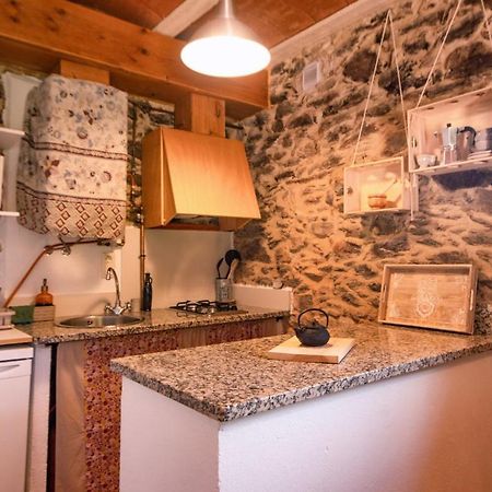 Apartamento Duplex Rural Con Chimenea Y Vistas Panoramicas Desde La Cama Sant Marti Sacalm Exterior foto